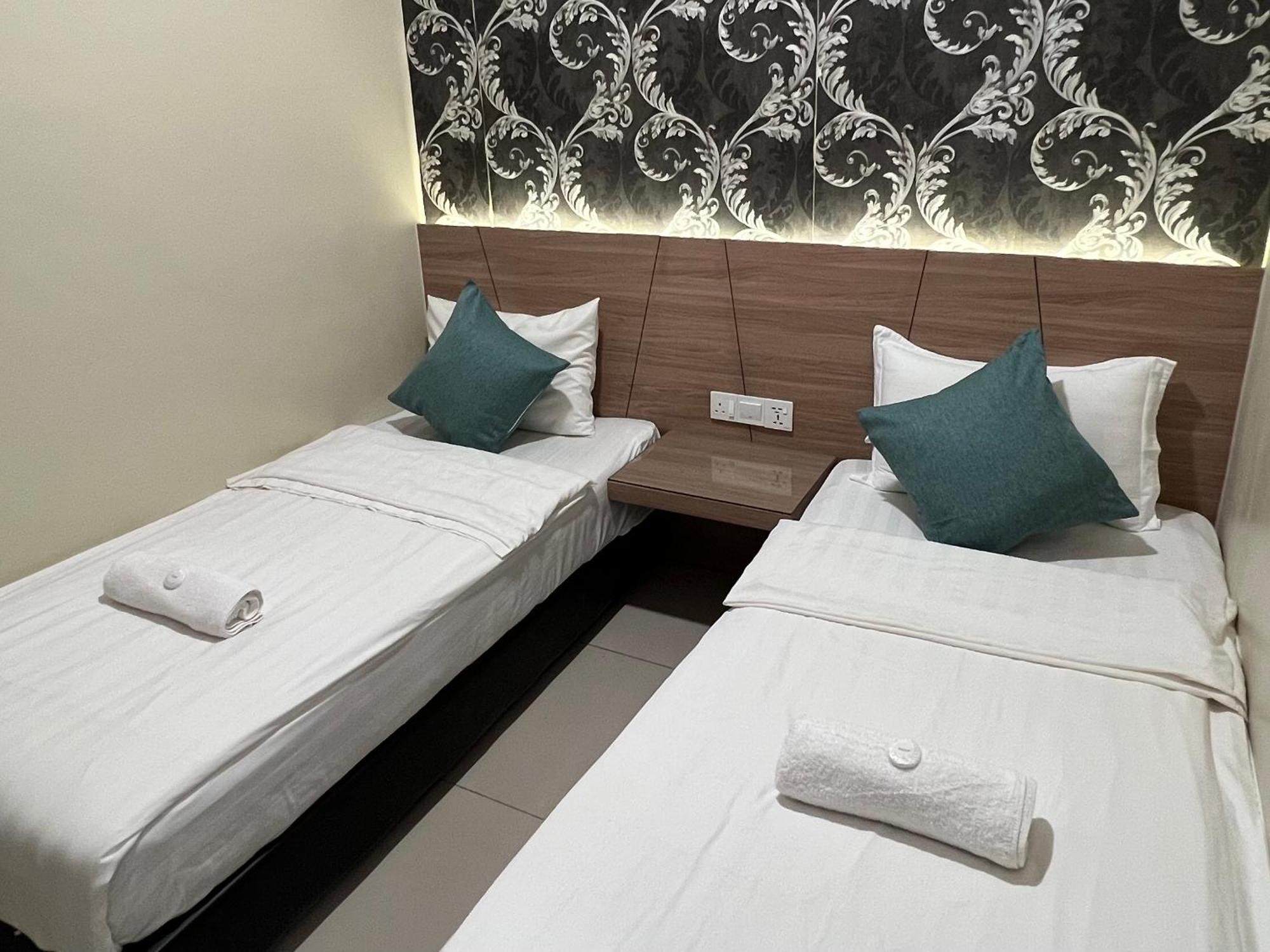 Kuantan Beserah Budget Hotel Exterior photo