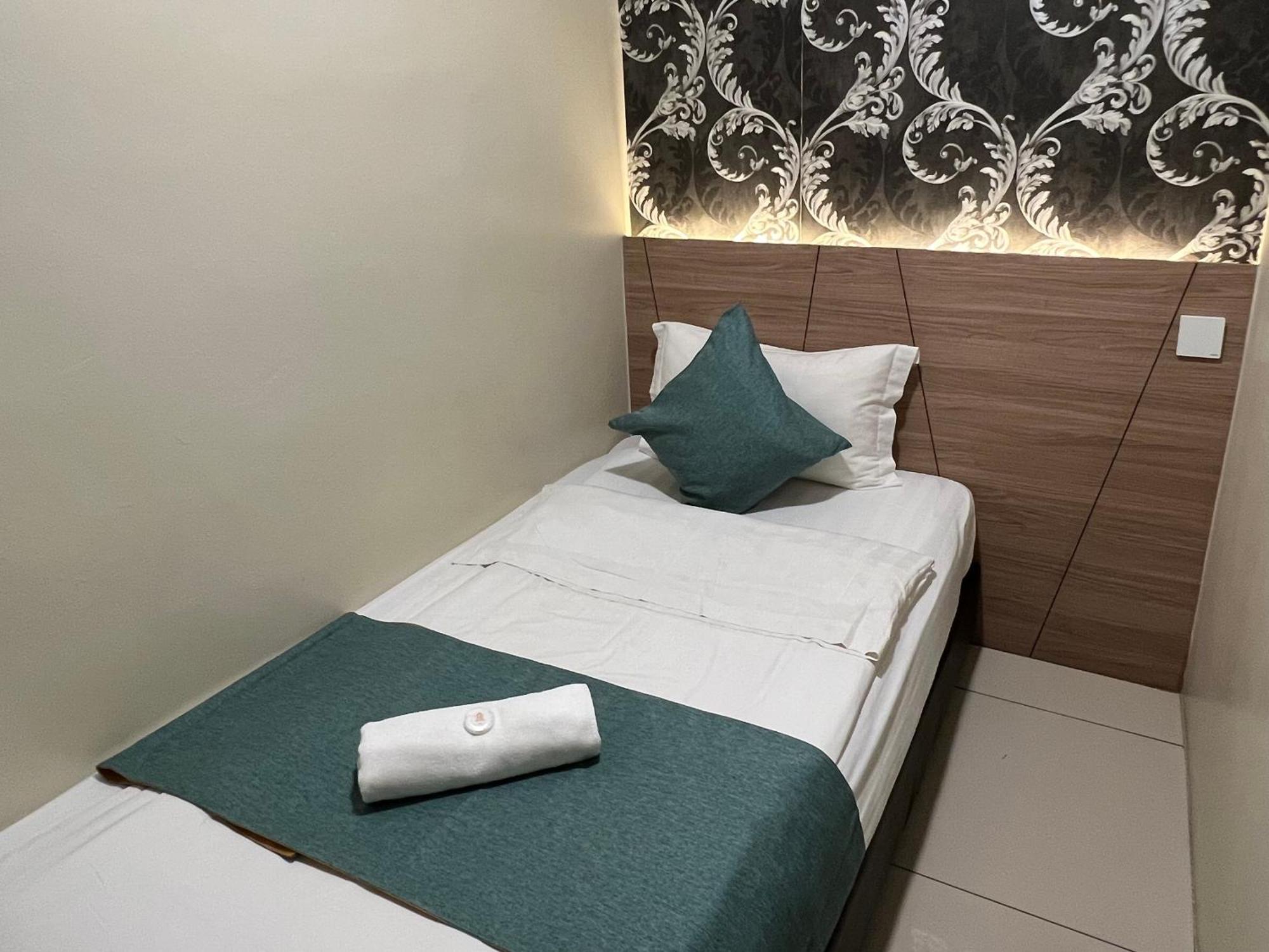 Kuantan Beserah Budget Hotel Exterior photo